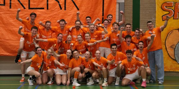 Foto: Sparta/Djops pakt titel en promoveert naar 1e Klasse