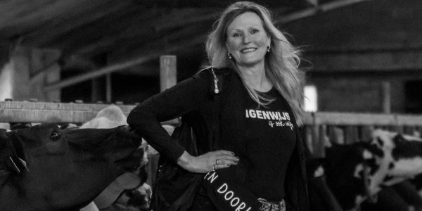 Foto: Lisette helpt bij Alpe d’HuZes voor lotgenoten: 'Die berg kan ik niet meer op, maar dit wel'