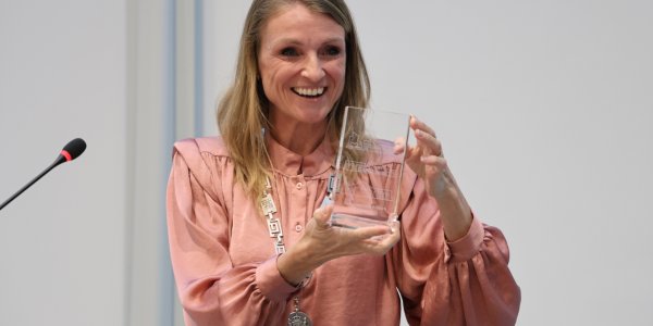 Foto: Koninklijke onderscheidingen bij afscheid Nijkerkse raadsleden